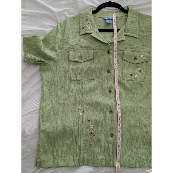 Koret Light Green Textured Button Front Floral Embroidered Beaded Shirt Size XL - Picture 11 of 11
